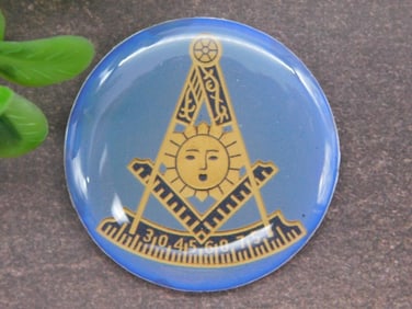MASONIC CABOCHON MEDALLION