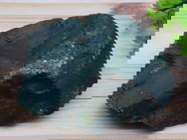 BLOODSTONE ROCK STONE LAPIDARY SPECIMEN