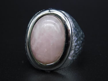 ROSE QUARTZ RING ROCK STONE LAPIDARY SPECIMEN