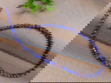 AFRICAN TRADE BEADS ROCK STONE LAPIDARY SPECIMEN