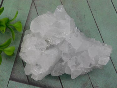 QUARTZ ROCK STONE LAPIDARY SPECIMEN