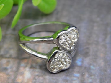 HEART RING