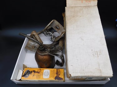 MIXED LOT VINTAGE ANTIQUE