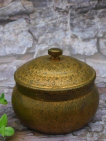 Vintage Brass Rozzoni?s Complexion Powder Tin