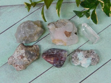 MIXED LOT ROCK STONE LAPIDARY SPECIMEN