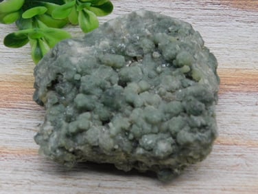 PHRENITE ROCK STONE LAPIDARY SPECIMEN