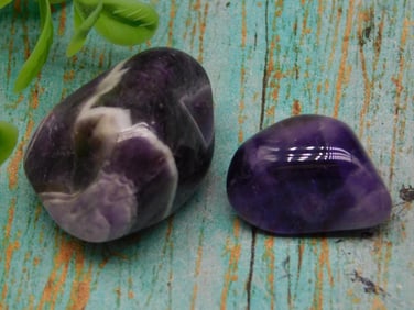 AMETHYST ROCK STONE LAPIDARY SPECIMEN