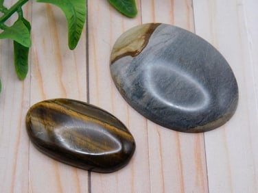 TIGERS EYE AND JASPER CABOCHONS ROCK STONE LAPIDARY SPECIMEN