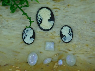 CAMEO AND RAINBOW MOONSTONE CABOCHONS ROCK STONE LAPIDARY SPECIMEN