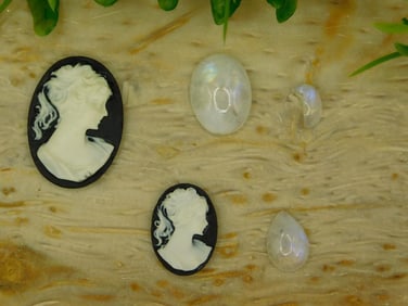 CAMEO AND RAINBOW MOONSTONE CABOCHONS ROCK STONE LAPIDARY SPECIMEN