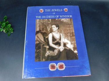 The Jewels of the Duchess of Windsor Book, 1987 by Sotheby?s