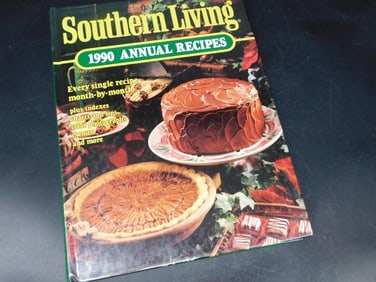 Southern Living 1990 Annual Recipes Hardcover BOOK