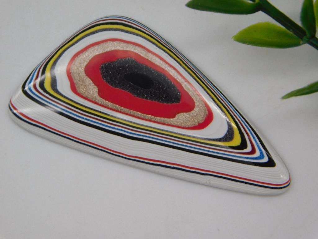 KENWORTH FORDITE MOTOR CITY AGATE CABOCHON ROCK STONE LAPIDARY SPECIMEN: KENWORTH FORDITE MOTOR CITY AGATE CABOCHON ROCK STONE LAPIDARY SPECIMEN