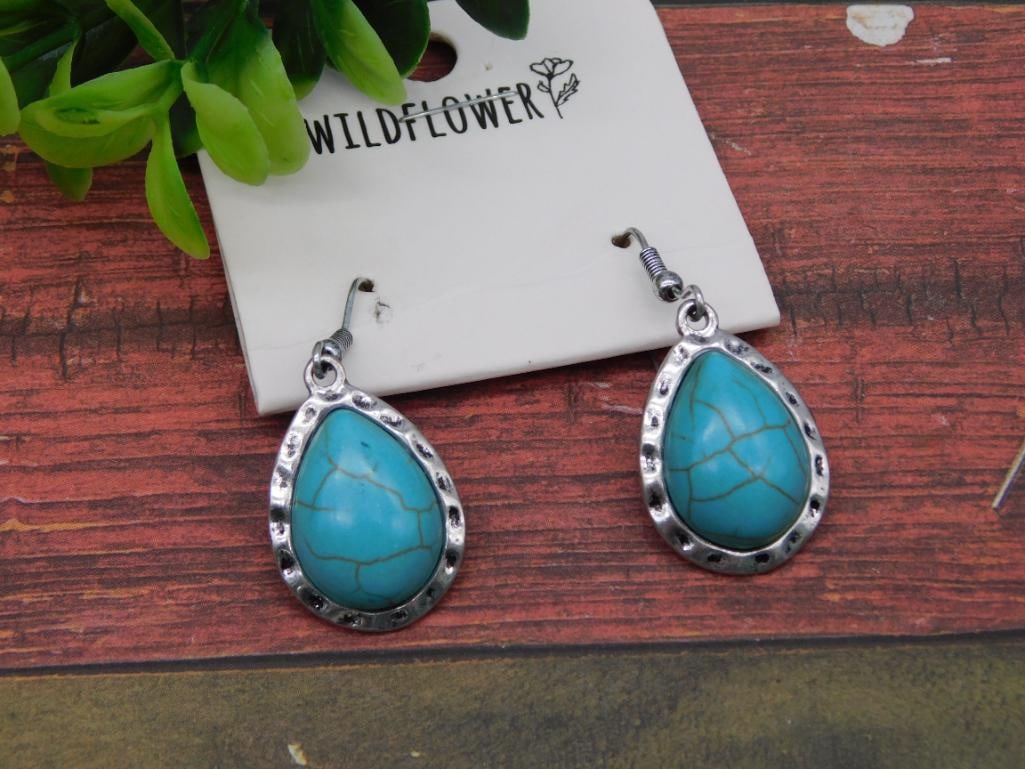 FASHION EARRINGS: FASHION EARRINGS