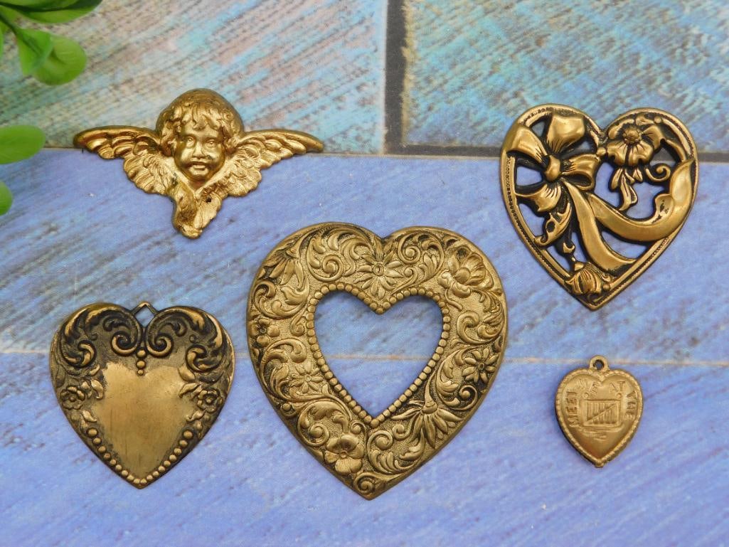 MIXED METAL FINDINGS