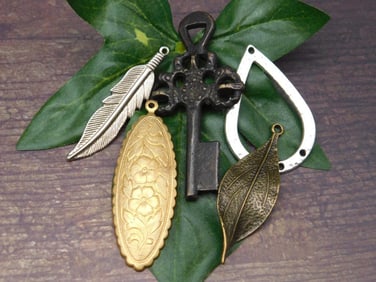SPECIAL JEWELRY SALE! SEE PHOTOS FOR DETAILS