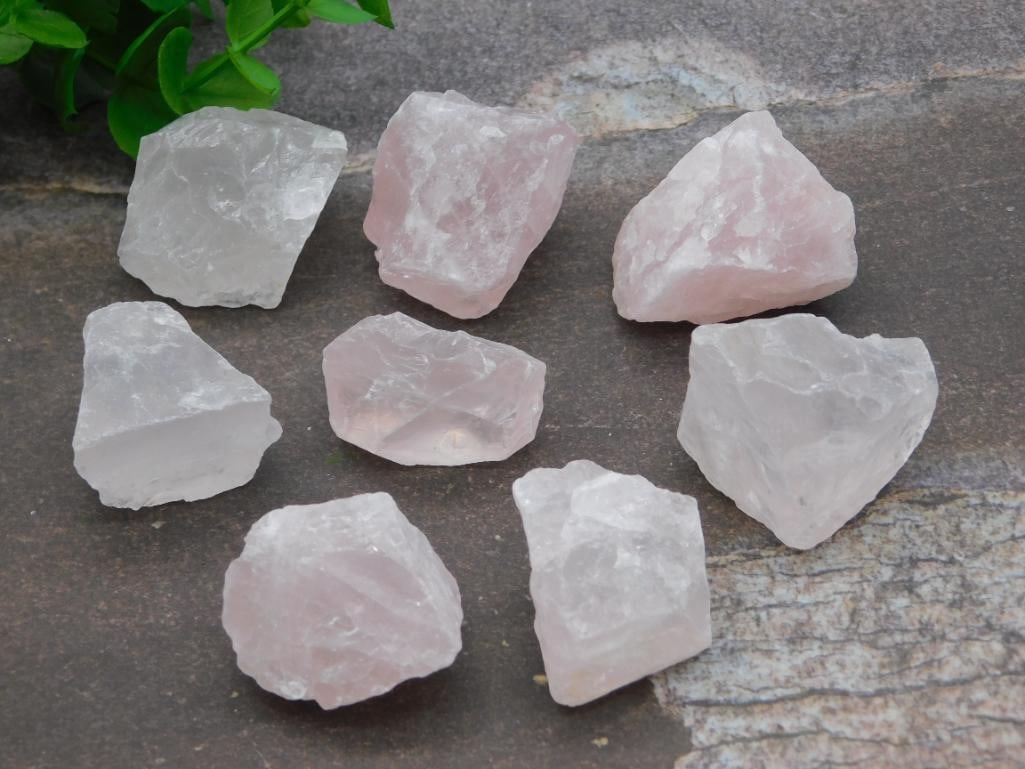 ROSE QUARTZ ROCK STONE LAPIDARY SPECIMEN: ROSE QUARTZ ROCK STONE LAPIDARY SPECIMEN
