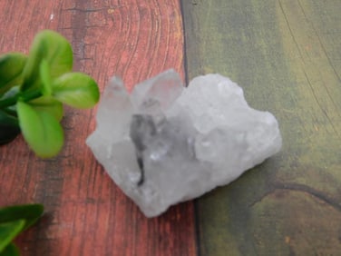 QUARTZ ROCK STONE LAPIDARY SPECIMEN