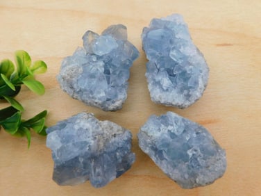 CELESTITE ROCK STONE LAPIDARY SPECIMEN