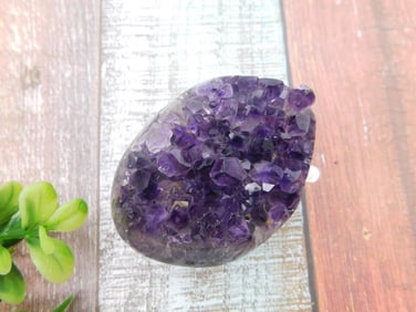 AMETHYST ROCK STONE LAPIDARY SPECIMEN
