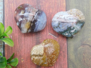 MIXED LOT ROCK STONE LAPIDARY SPECIMEN