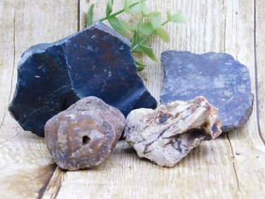 MIXED LOT ROCK STONE LAPIDARY SPECIMEN