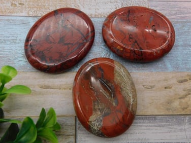 RED JASPER WORRY STONES ROCK STONE LAPIDARY SPECIMEN