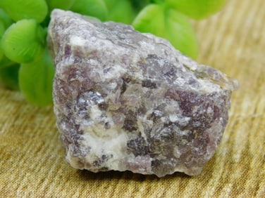 LEPIDOLITE ROCK STONE LAPIDARY SPECIMEN