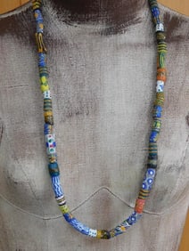 AFRICAN TRADE BEADS ROCK STONE LAPIDARY SPECIMEN