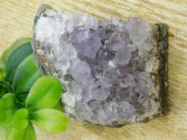 AMETHYST ROCK STONE LAPIDARY SPECIMEN