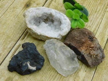 MIXED STONE LOT ROCK STONE LAPIDARY SPECIMEN