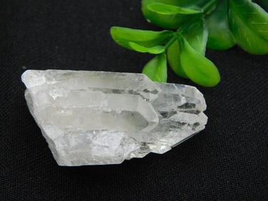 QUARTZ ROCK STONE LAPIDARY SPECIMEN