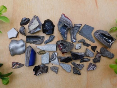FORDITE MOTOR CITY AGATE ROCK STONE LAPIDARY SPECIMEN
