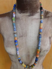 AFRICAN TRADE BEAD NECKLACE ROCK STONE LAPIDARY SPECIMEN