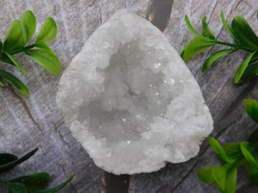 GEODE ROCK STONE LAPIDARY SPECIMEN