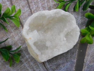 GEODE ROCK STONE LAPIDARY SPECIMEN
