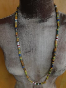 AFRICAN TRADE BEADS ROCK STONE LAPIDARY SPECIMEN