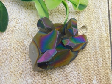 TITANIUM AMETHYST ROCK STONE LAPIDARY SPECIMEN