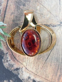 ABALONE PENDANT ROCK STONE LAPIDARY SPECIMEN