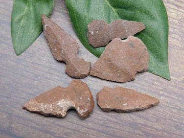 HAND KNAPPED ARTIFACT TOOLS ROCK STONE LAPIDARY SPECIMEN