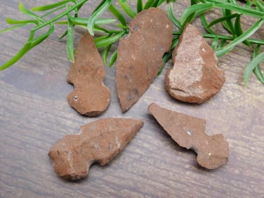 HAND KNAPPED ARTIFACT TOOLS ROCK STONE LAPIDARY SPECIMEN