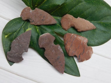 HAND KNAPPED ARTIFACT TOOLS ROCK STONE LAPIDARY SPECIMEN