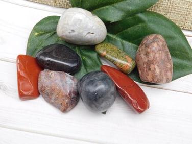 MIXED AGATE LOT ROCK STONE LAPIDARY SPECIMEN