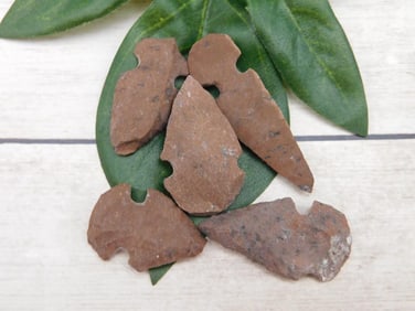 HAND KNAPPED ARTIFACT TOOLS ROCK STONE LAPIDARY SPECIMEN