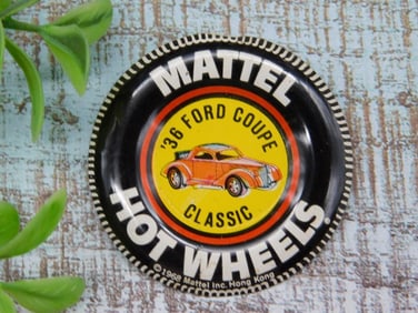 1968 HOT WHEELS REDLINE BUTTON 1936 FORD COUPE CLASSIC