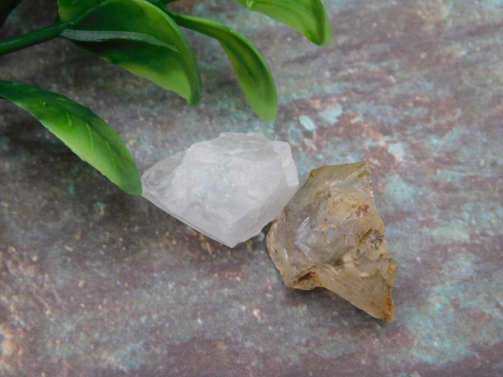 HERKIMER DIAMONDS ROCK STONE LAPIDARY SPECIMEN (1 of 2)