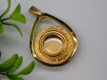 Gold-Tone Teardrop Watch Pendant with Clear Center Accent WATCHMAKER WATCHMAKING TOOLS