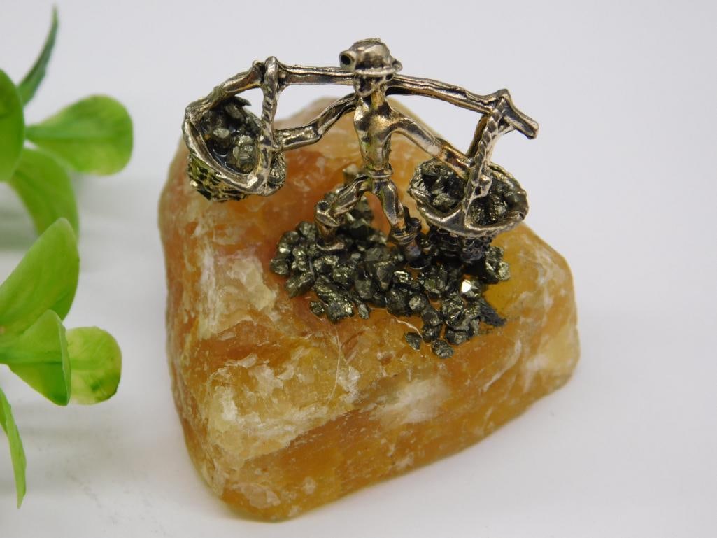 Pyrite Miner on Citrine ROCK STONE LAPIDARY SPECIMEN: Pyrite Miner on Citrine ROCK STONE LAPIDARY SPECIMEN