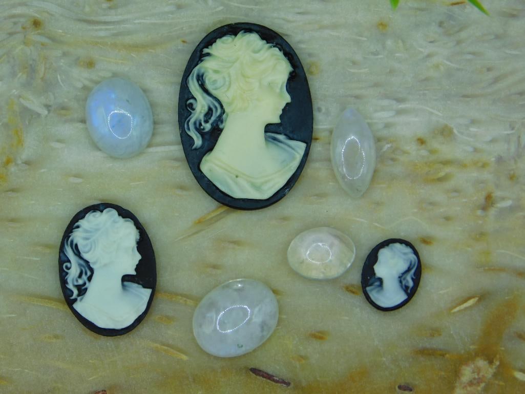 CAMEO AND RAINBOW MOONSTONE CABOCHONS ROCK STONE LAPIDARY SPECIMEN: CAMEO AND RAINBOW MOONSTONE CABOCHONS ROCK STONE LAPIDARY SPECIMEN
