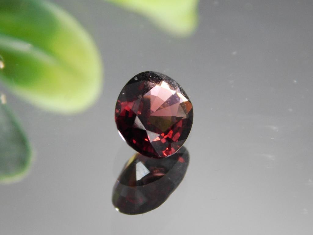 RED BURMA SPINEL GEMSTONE ROCK STONE LAPIDARY SPECIMEN: RED BURMA SPINEL GEMSTONE ROCK STONE LAPIDARY SPECIMEN